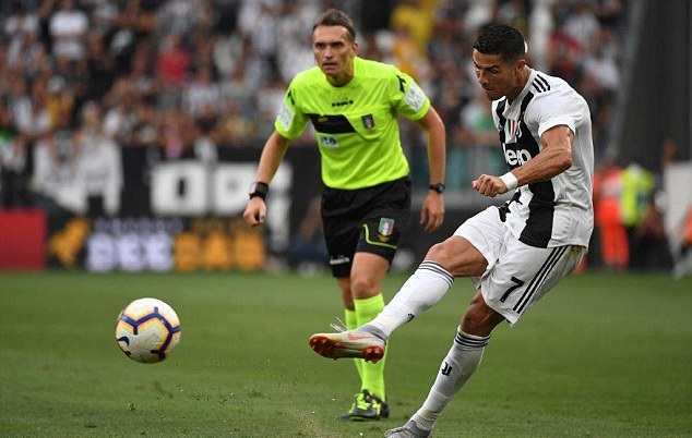 山东男篮上半场强势领先