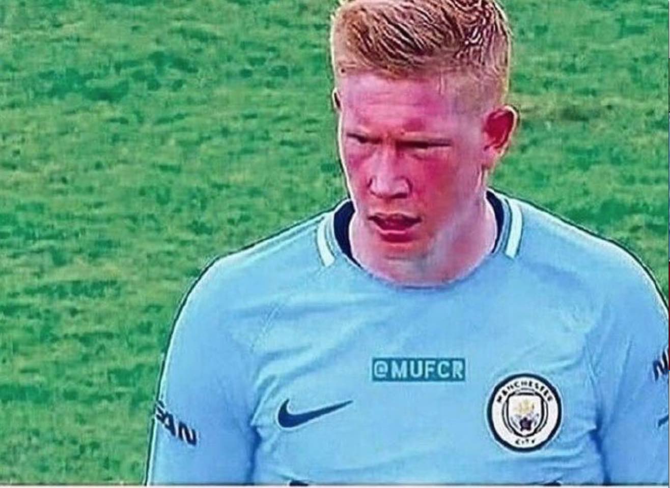 新援阿里亚斯参加了狼队在西班牙的首堂训练课！🇨🇴