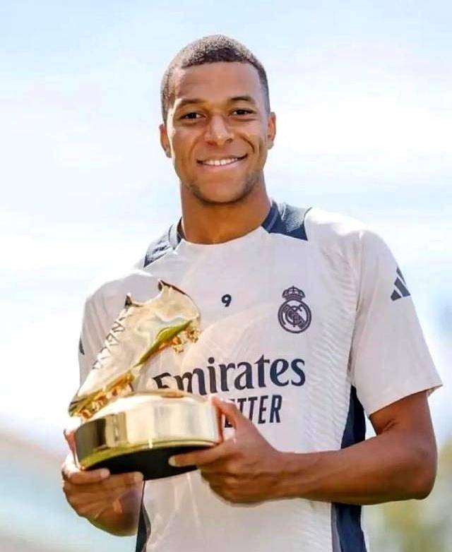 记者：埃德松经纪人不再谈续约，球员身价可能降至3000-4000万