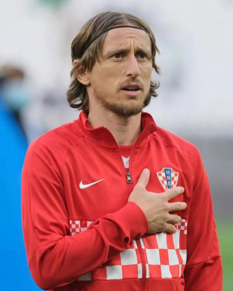 近5轮仅1胜&丢9分！皇马落后巴萨4分，银河战舰陷入低迷