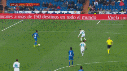 终于能拿分了，欧冠四战全败的本菲卡和阿贾克斯下轮直接交手