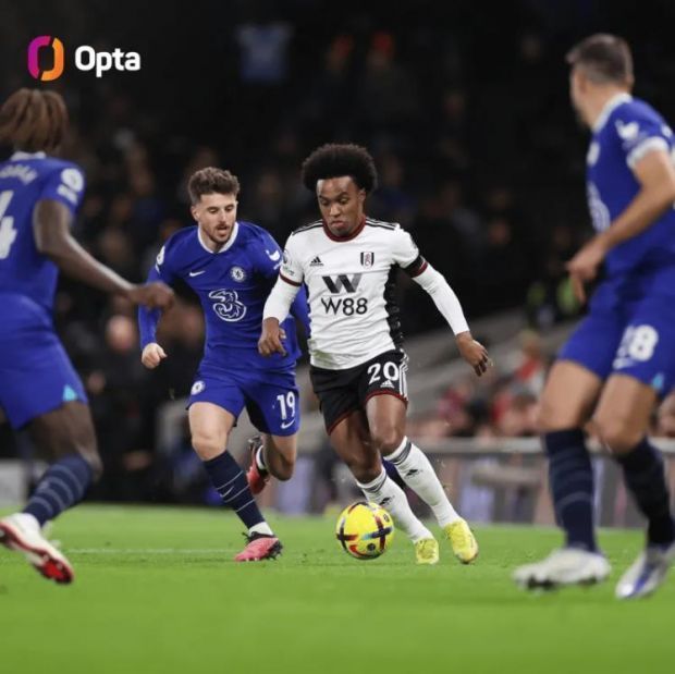 首秀惊艳！江苏外援爱德华兹&亨特合砍51分