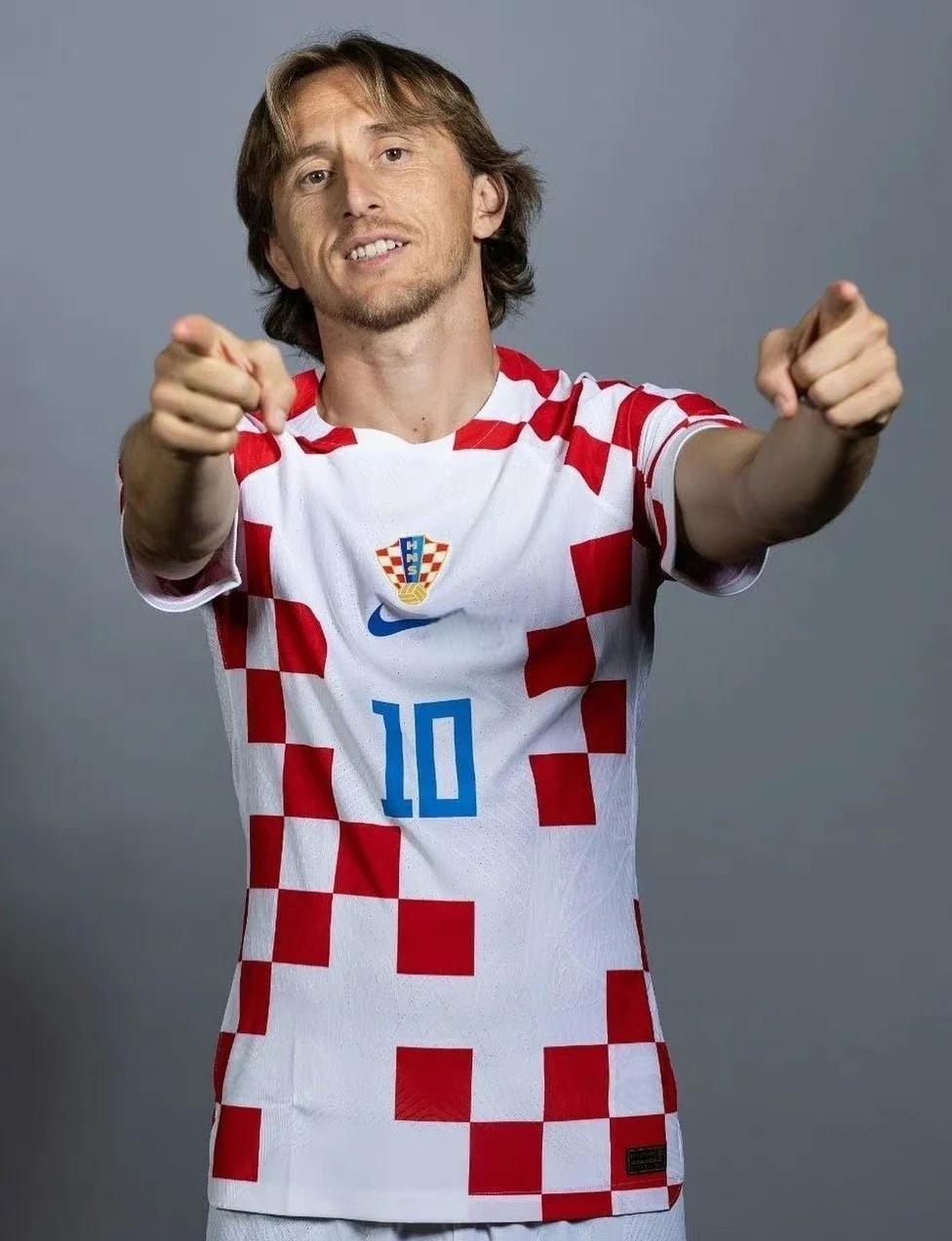 又进球！卡尔全场数据：5射3正进1球，送出3次关键传球