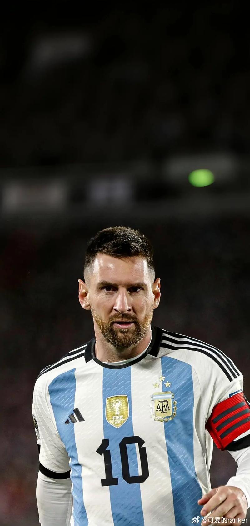 门将扑出关键点球，球迷热议